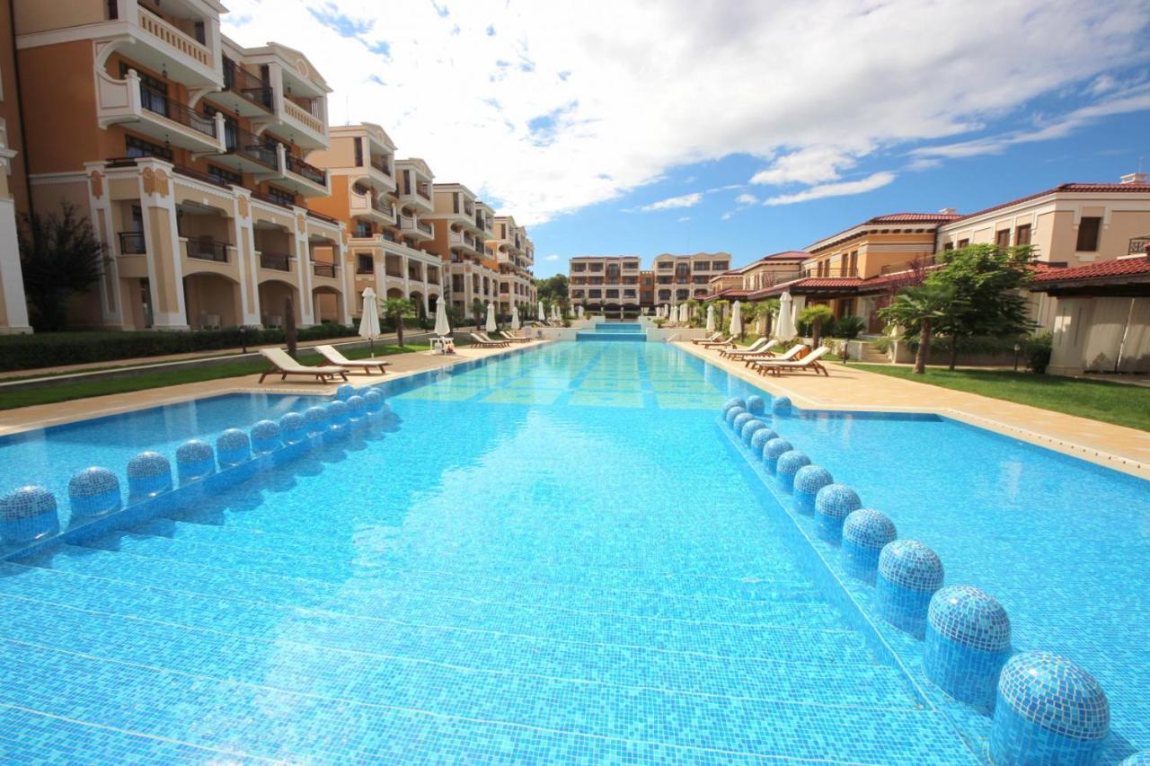 Green Life Beach Resort Apartment Sozopol Exteriör bild
