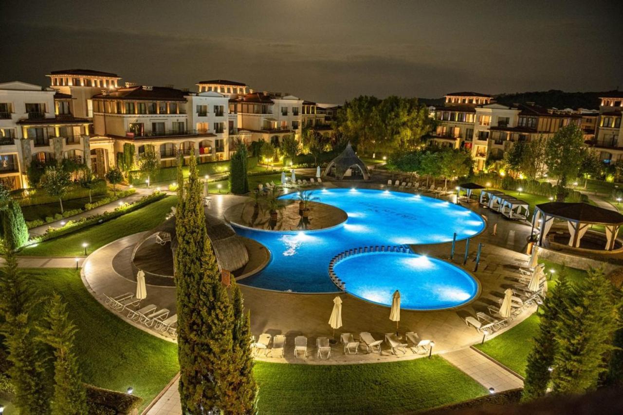 Green Life Beach Resort Apartment Sozopol Exteriör bild