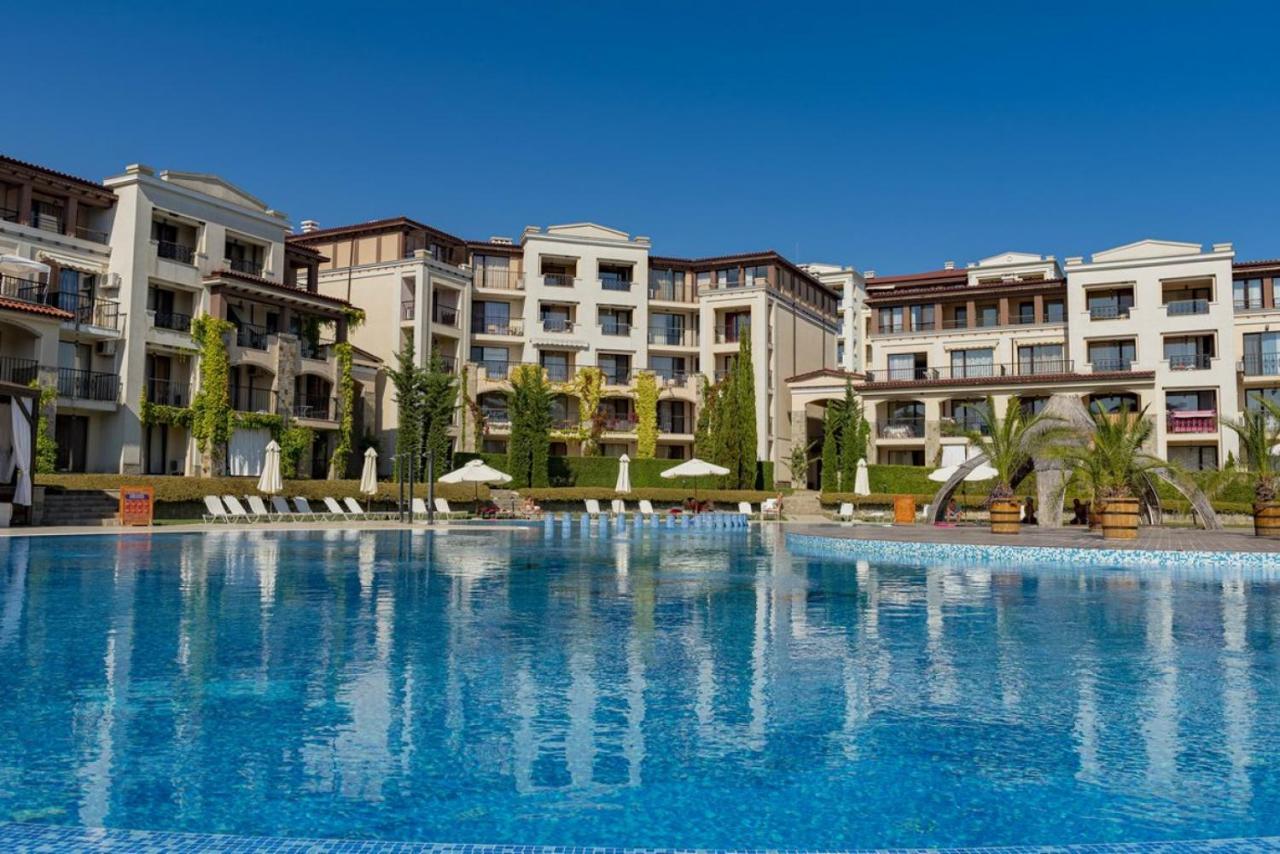 Green Life Beach Resort Apartment Sozopol Exteriör bild