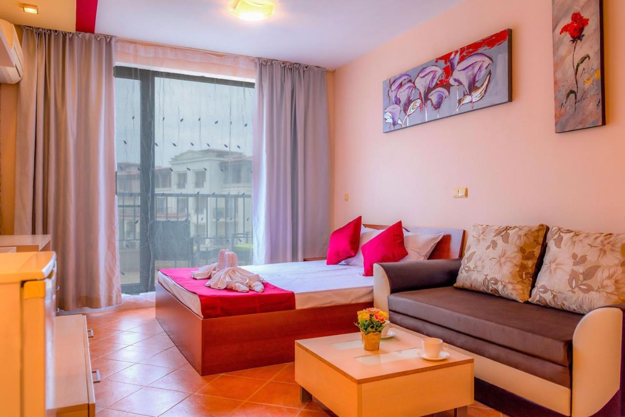 Green Life Beach Resort Apartment Sozopol Exteriör bild
