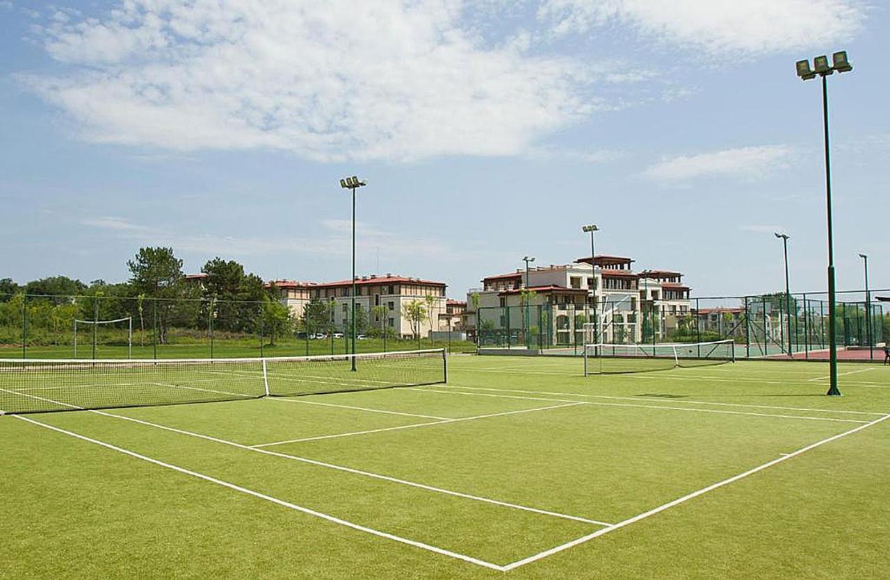 Green Life Beach Resort Apartment Sozopol Exteriör bild